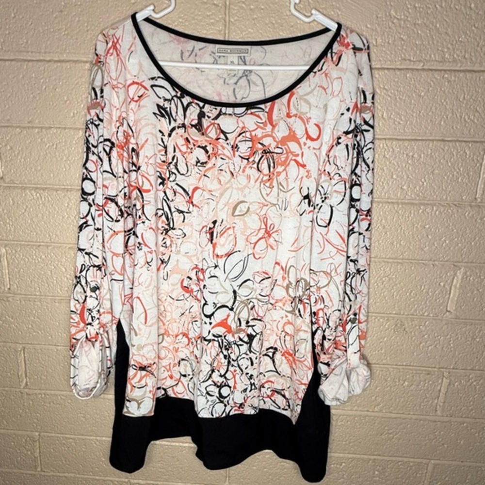 Dana Buchman White and Cream Graphic 3/4 Sleeve Blouse